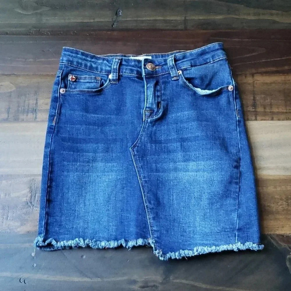 Hudson Jeans Other - Hudson Blue Atoll Skirt